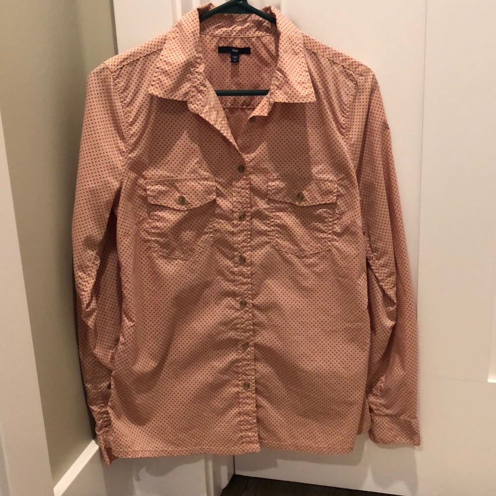 Gap button shirt